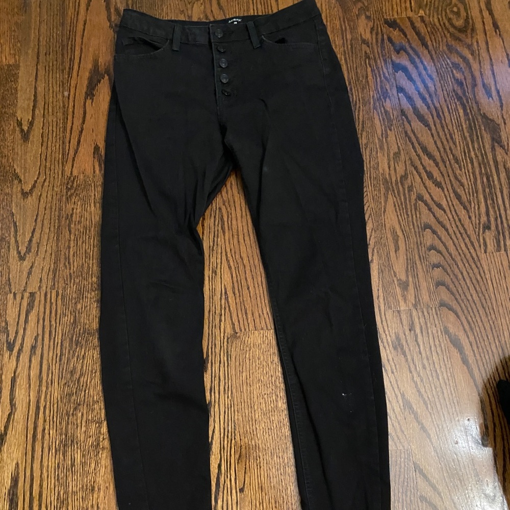 justblack, black jeggings with 5 buttons